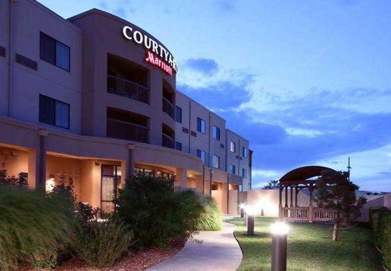 Courtyard By Marriott Amarillo West/Medical Center Hotel Bagian luar foto